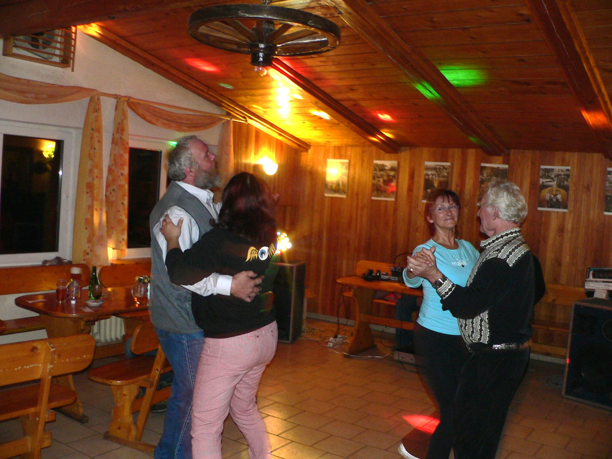 císařské hody 08 017